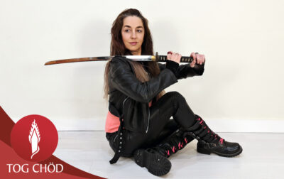 yoga online tog chod con espada